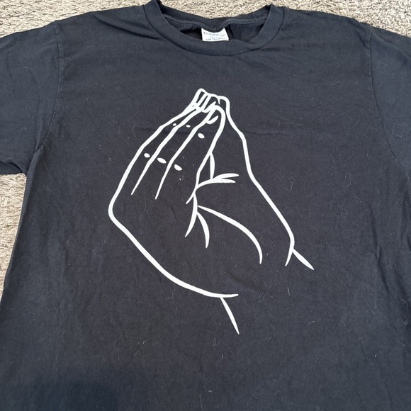 NY Italian Hand Gesture Tommy Cutlets Football Unisex T-Shirt Size Small - Picture 2 of 3